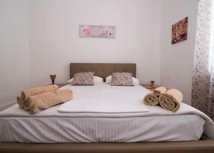 Naxian Harmony 300m From The Beach