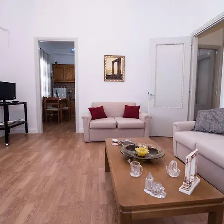 Naxian Harmony 300m From The Beach Holiday home